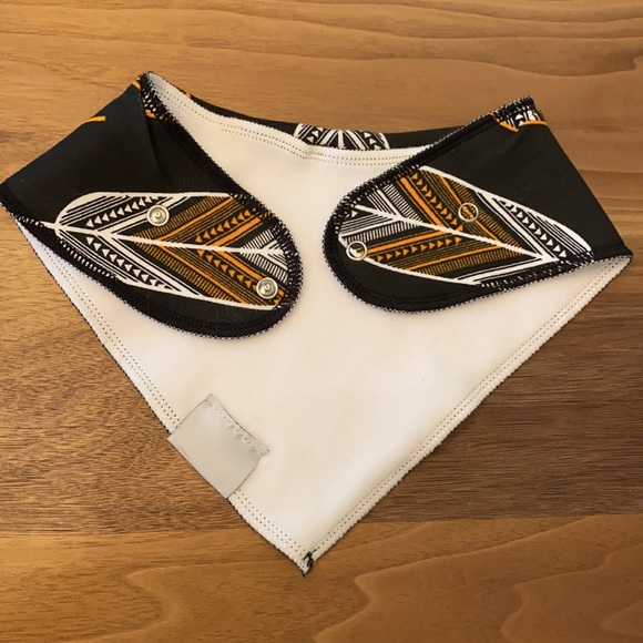 The Bodhi Dog Bandanas!! - Picture 3 of 3